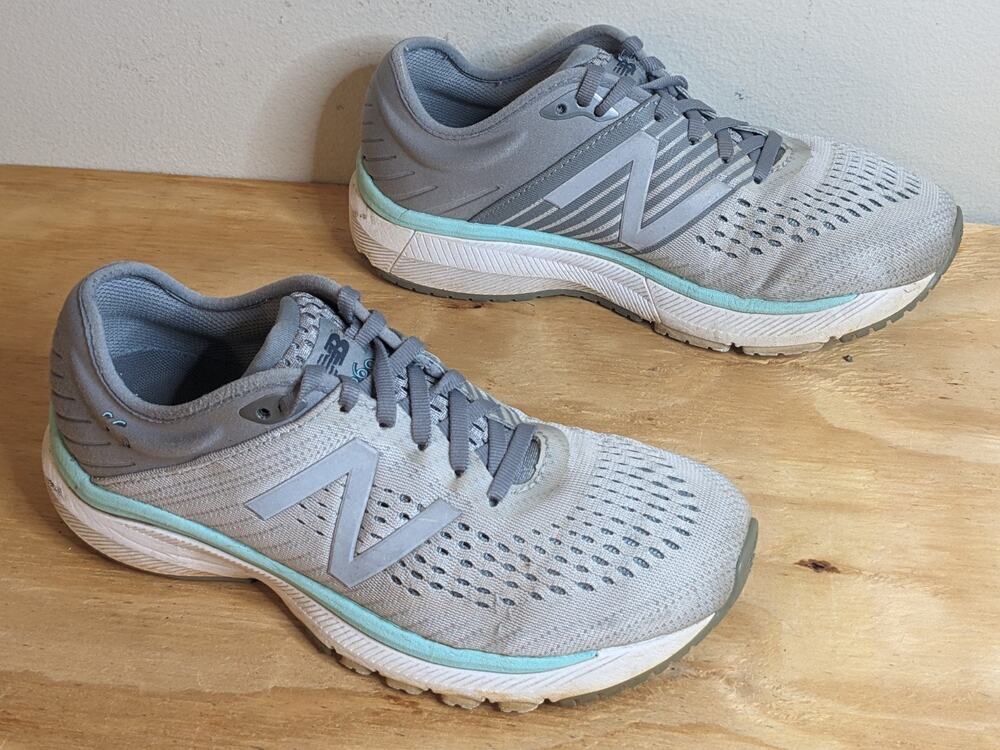 New Balance 860 V10 Women's Running Shoes W860P10 Grey/White Size 7 EE 2E US